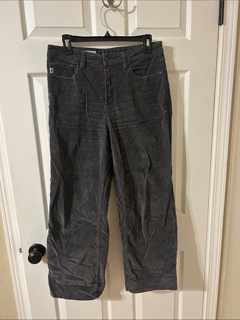 Stop Women’s Grey Wide-Leg Corduroy Pants